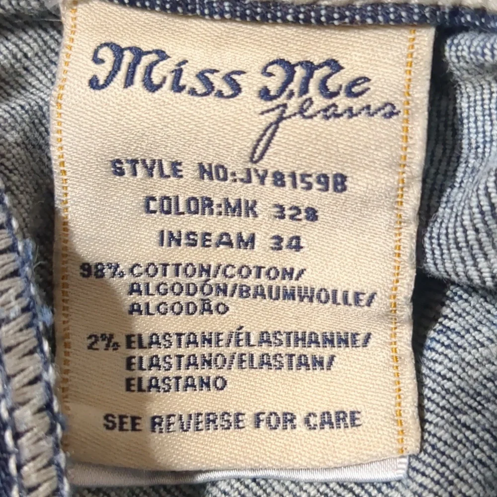 Miss Me Embellished Fleur Bootcut Dark Washed Jeans Size 32 - Picture 13 of 14
